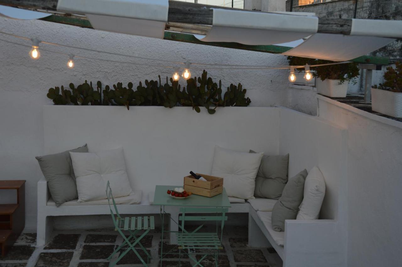 Ostuni 21Mqsuitehomes, Appartamento Con Mini Piscina Privata, Appartamenti Con Vasca Idromassaggio & Appartamenti Standard Exterior photo