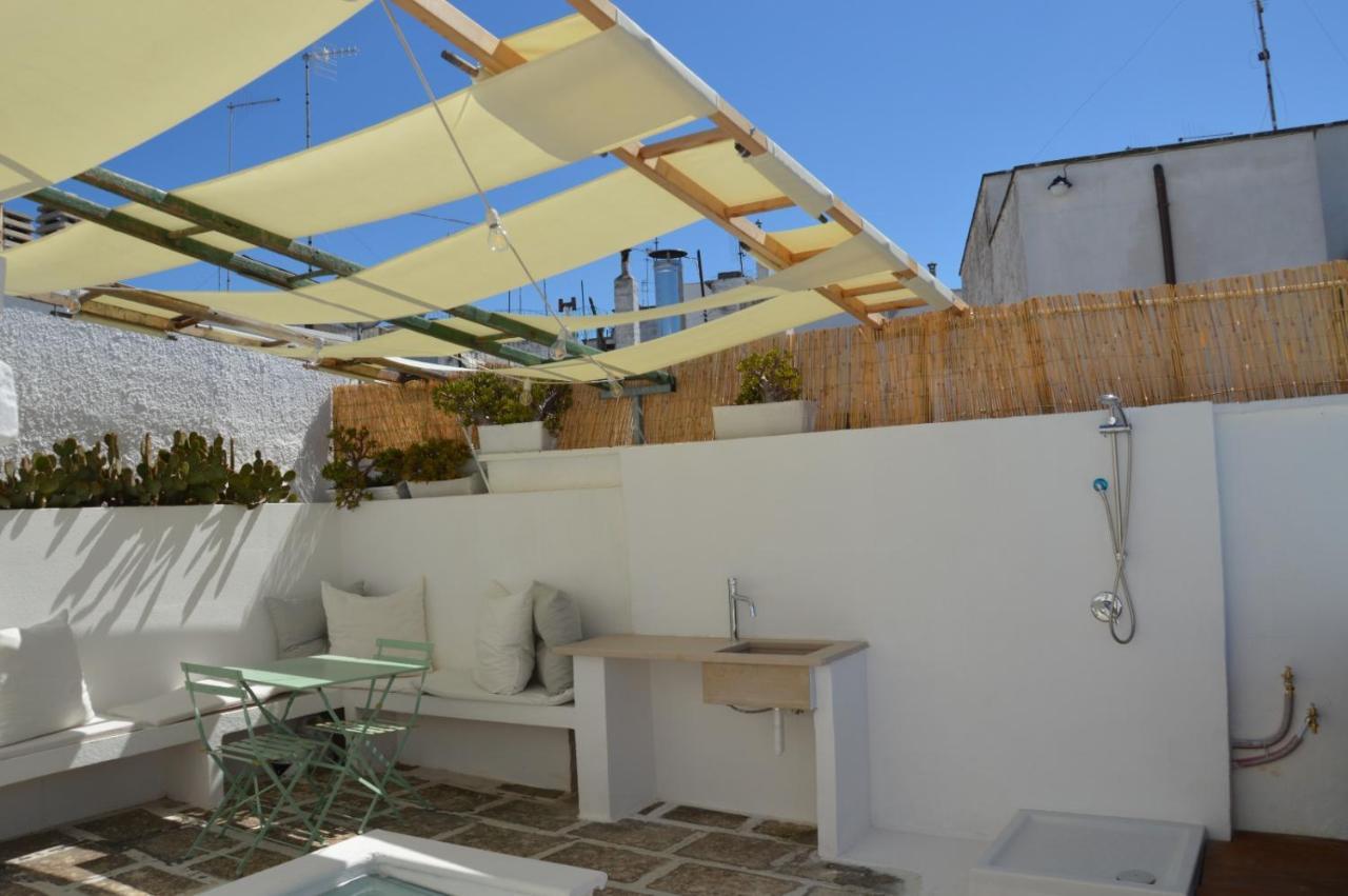 Ostuni 21Mqsuitehomes, Appartamento Con Mini Piscina Privata, Appartamenti Con Vasca Idromassaggio & Appartamenti Standard Exterior photo